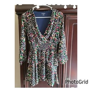 Classic floral wrap dress. Size 14 girls. Kidpik.